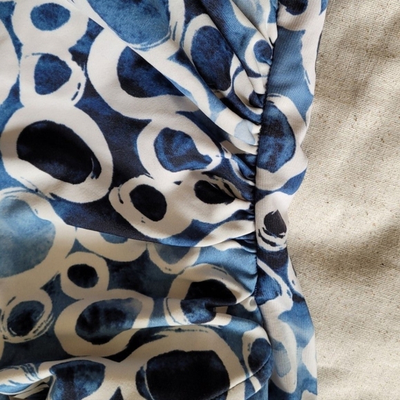 Magicsuit one-piece swimsuit with adjustable tie bust. Size M - Picture 9 of 12